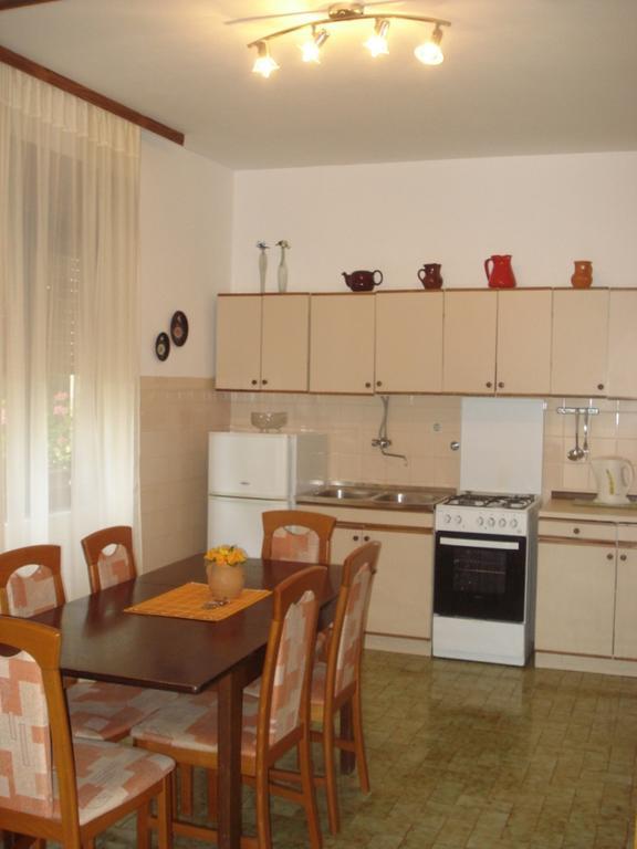 Apartments Xenia Petrčane Zimmer foto